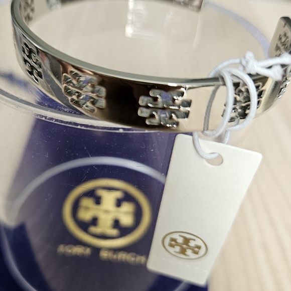Tory Burch Jewelry - NWT Tory Burch Silver Cuff Bracelet With Double T Cutouts